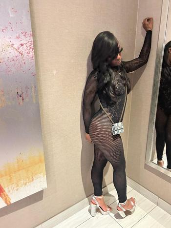 NYLA, 25  female escort, Meridian